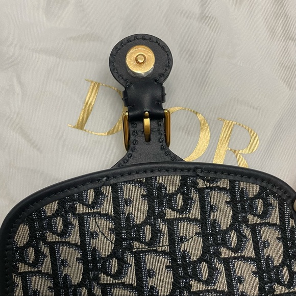 Christian Dior 2020 SMALL BOBBY BAG - Picture 10 of 13